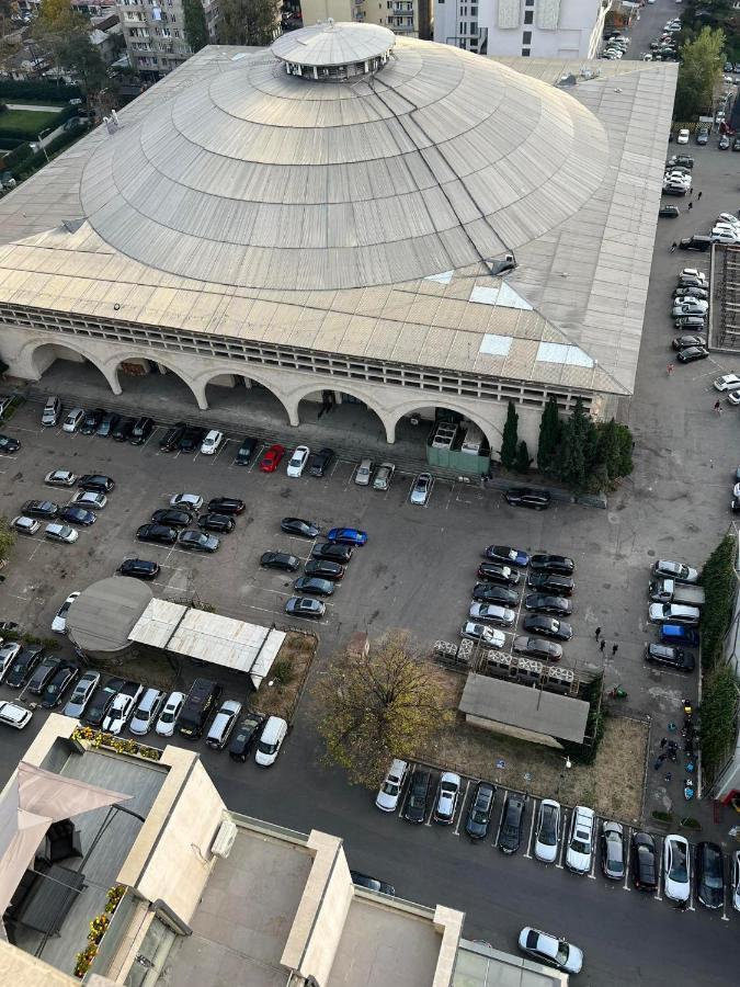 Hotel Sky Station Tbilisi Exteriör bild